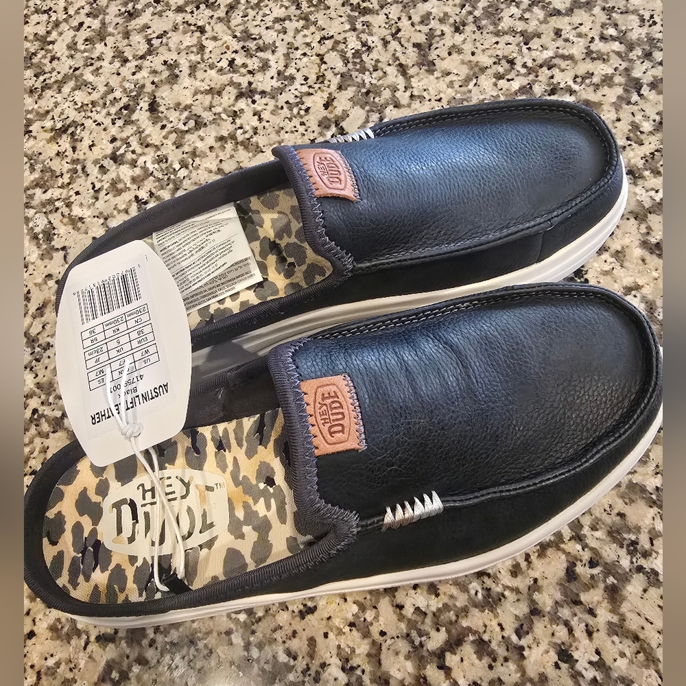 Hey Dude Austin Lift Black Leather Slip-On Loafers